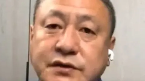 莱杜尼制胜射门，柏林联合高效反击赢得德甲荣耀